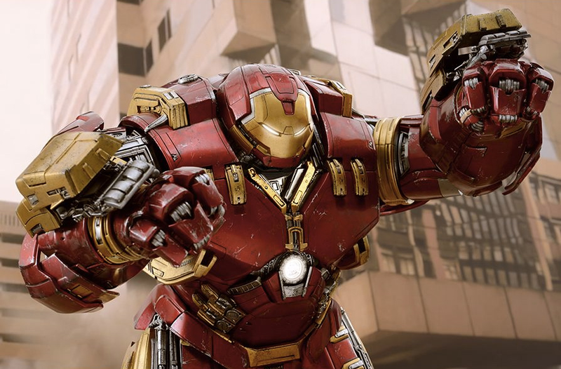 Illustration for article titled The First Official Shots of That Unbelievable Iron Man Hulkbuster Figure
